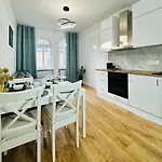 Apartment Strzelecka Old Town