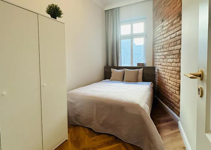 Strzelecka Old Town Апартаменти Познань